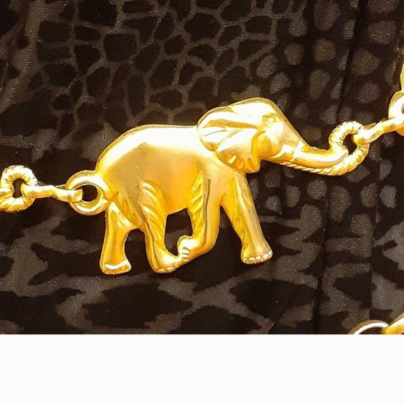 Unique Vintage Gold Toned Elephant Belt ππππ - Picture 4 of 7